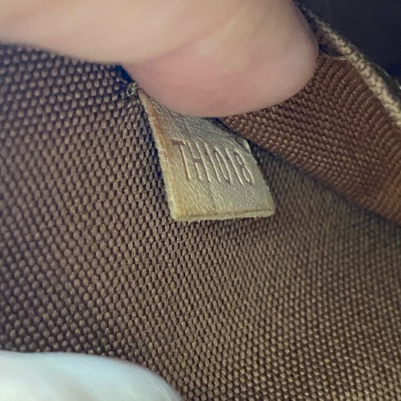 Louis Vuitton Monogram Canvas Totally PM Bag - Picture 7 of 12